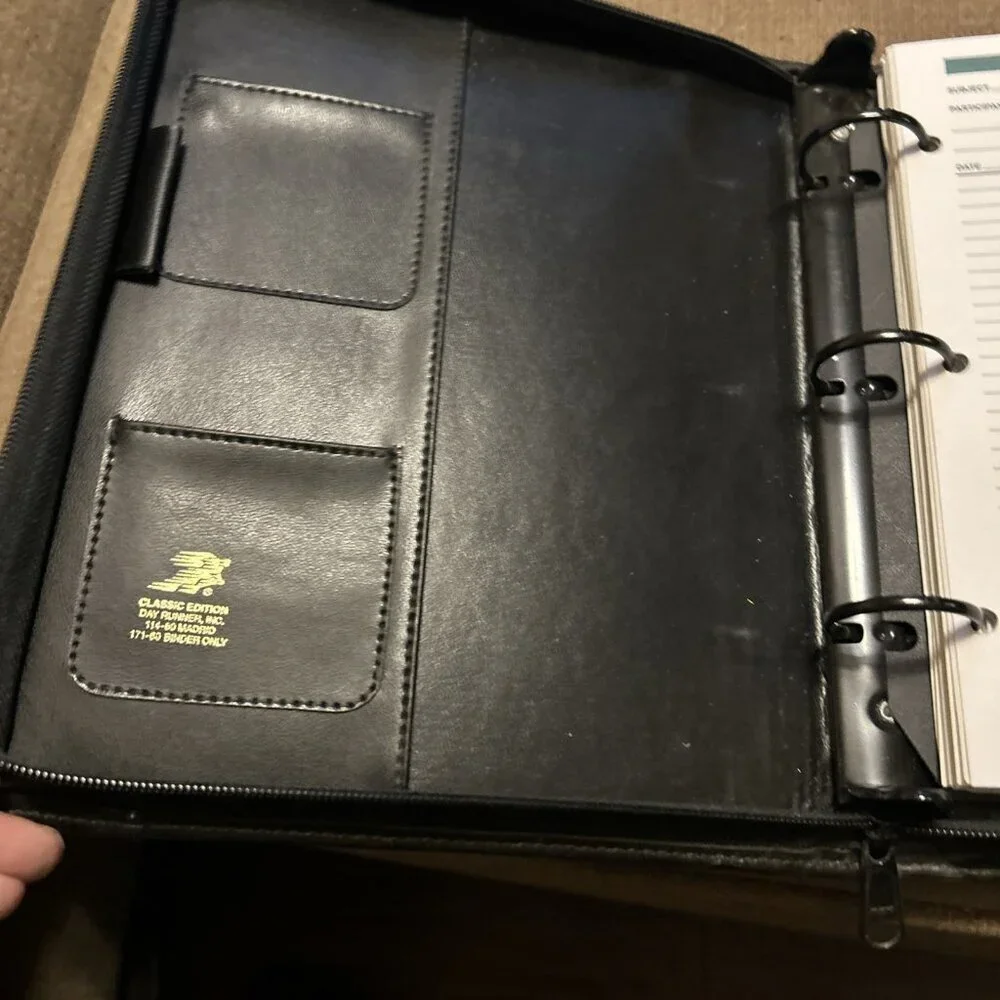Leather Day Runner Classic Edition Planner 3-Ring Binder Black W/paper Vintage